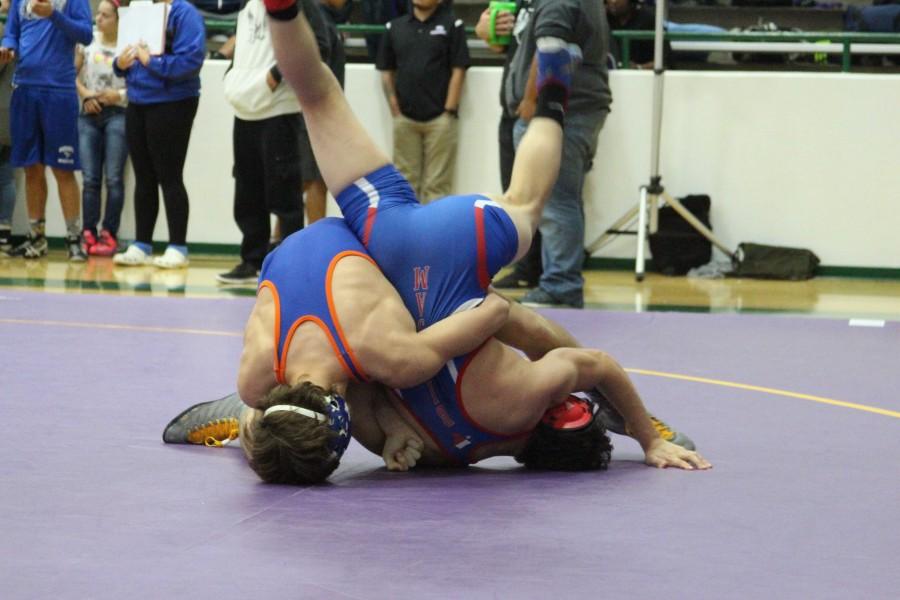 Wrestling team brings back state medal