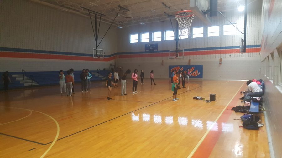 Sixth period dance class practices on Friday, March 24.